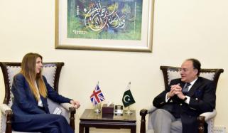  پاکستان کو نئی معیشت کیلئے تیار کرنا حکومتی ترجیحات میں شامل ہے، وزیر خزانہ 