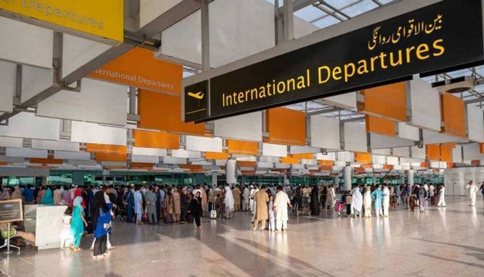 لاہور: مبینہ اجتماعی زیادتی معاملہ، غیر ملکی لڑکی کا اپنے ملک واپس جانے سے انکار