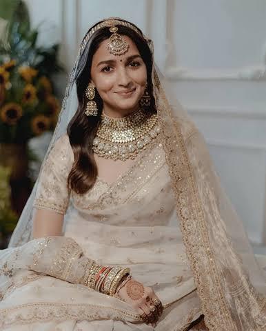 Alia Bhatt’s most dazzling jewelry moment yet? Inside her 310-carat pearl choker look
