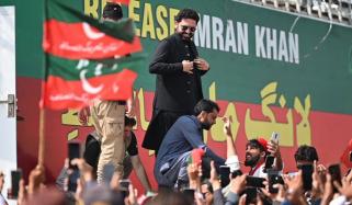 غلط پالیسیوں کی وجہ سے ملک تقسیم ہو رہا ہے، سہیل آفریدی