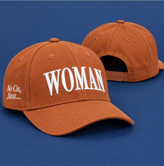 Sophie Cunninghams WOMAN hat steals the show in Columbia