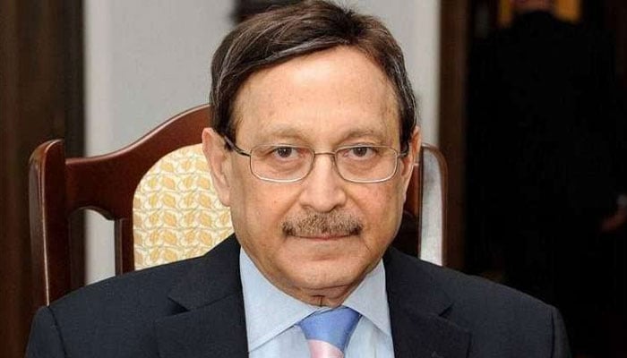 فاروق ایچ نائیک نے جوڈیشل کمیشن کی رکنیت سے استعفیٰ دے دیا