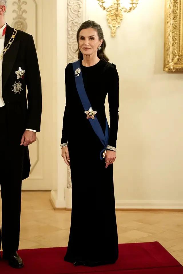 How to get Queen Letizia’s luxe velvet look without royal budget