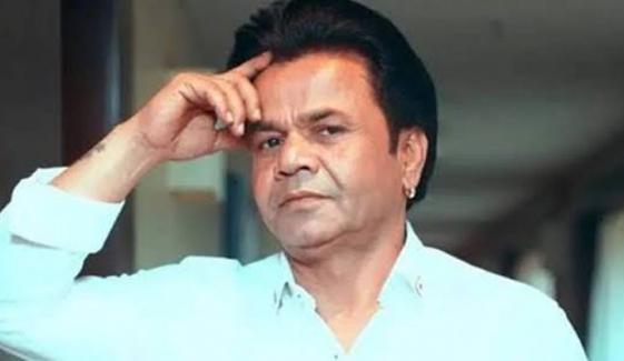 فلم کی طرح آپ کے پیسے بھی اتا پتہ لاپتہ ہیں، چیف جسٹس کا راجپال یادیو کے ساتھ مکالمہ