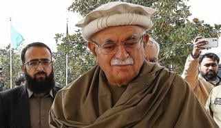 بانی پی ٹی آئی سے ملاقات کے بغیر مذاکرات نہیں ہوسکتے: محمود خان اچکزئی