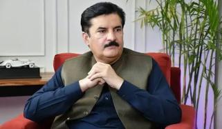 پی ٹی آئی صوابی سے گزر کر دکھائے، گورنر کُنڈی کا چیلنج