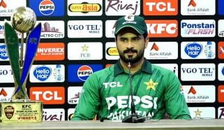 کانٹوں پر چلنا آتا ہے، نہیں سوچ رہا مستقبل میں کپتانی ملے گی یا نہیں: صاحبزادہ فرحان