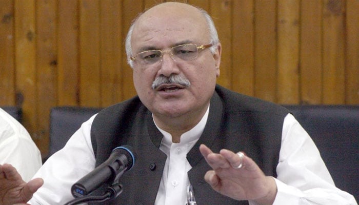 کے پی حکومت نے عوام کو ٹرک کی بتّی کے پیچھے لگا دیا، اے این پی