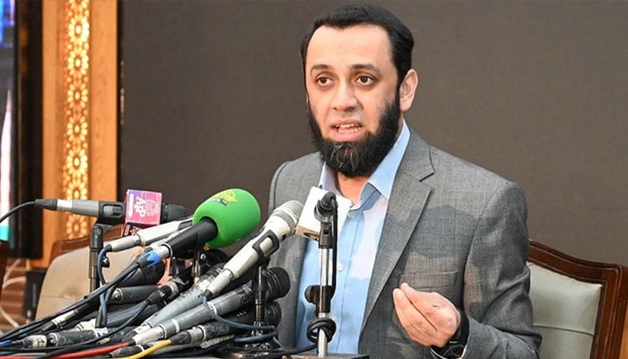 وفاقی وزیرِ اطلاعات عطاء تارڑ—فائل فوٹو