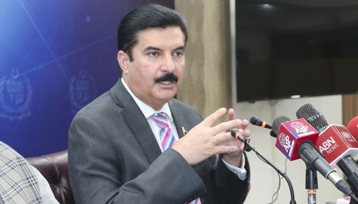 دہشت گردی کا خاتمہ پہلی ترجیح، فوکس امن اور ترقی پر ہے، گورنر خیبرپختونخوا