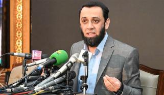 افغانستان میں 20 ہزار سے زائد دہشت گرد موجود ہیں: عطاء تارڑ