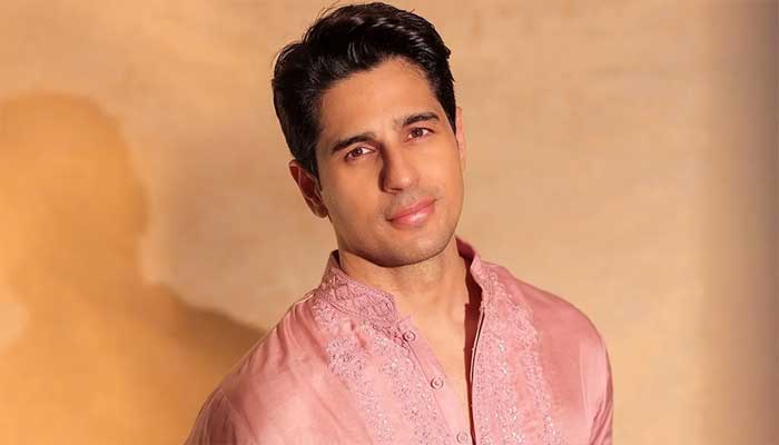 Sidharth Malhotra injures leg, jokes ‘I took break a leg too seriously’