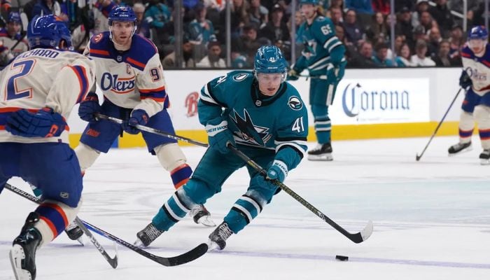 Sharks’ Stenberg makes history: First NHL goal against Boston Bruins