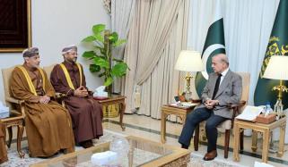 عمانی وزیر خارجہ کی ملاقات، وزیراعظم کا مشترکہ وزارتی کمیشن اجلاس کے کامیاب انعقاد پر اظہار اطمینان