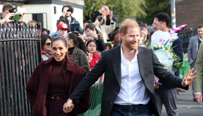 Meghan Markle, Prince Harry win over crowds during first joint UK appearance in years