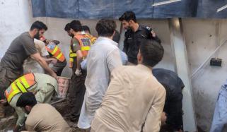 پشاور: اسکول کی چھت گرنے سے 17 بچے جاں بحق