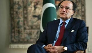پاکستان چین اور امریکا دونوں کے ساتھ تعلقات کو بیک وقت آگے بڑھا رہا ہے: وزیرِ خزانہ
