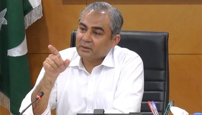 گورنر راج میں حصہ اور گورنرشپ نہ ملنے پر ایک سیاسی جماعت کے سربراہ شدید ناراض ہیں، محسن نقوی