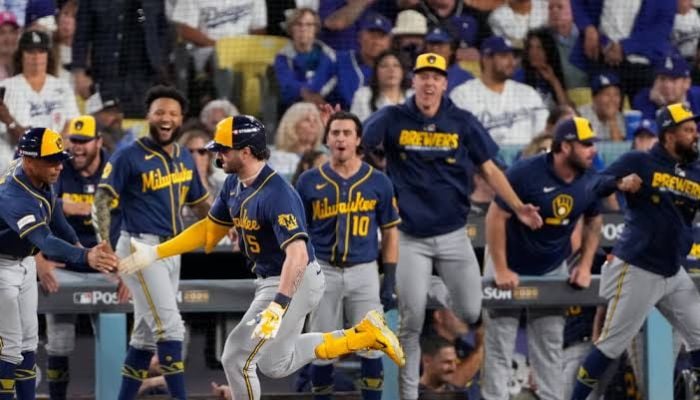 Brewers sweep Dodgers in shocking NLCS upset, reach first World Series since 1982
