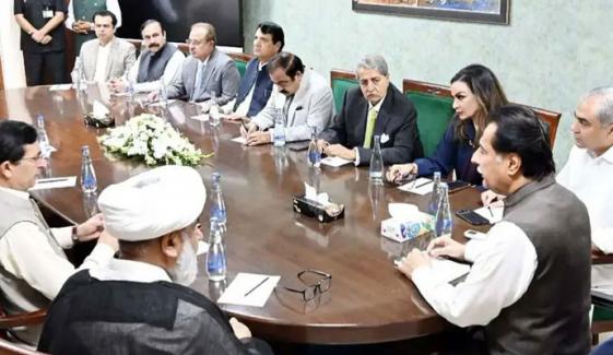 پاکستانیوں کی اکثریت کا پی ٹی آئی کو مذاکرات کا مشورہ