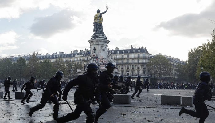 French protests: Over 1800 arrested amid looting, fires in Paris