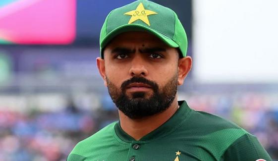 بابر اعظم کے انٹرنیشنل کرکٹ میں 16 ہزار رنز مکمل