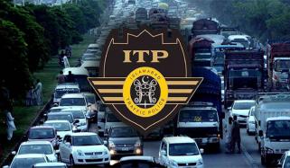 اسلام آباد میں ڈرائیونگ لائسنس سے متعلق سہولتیں آن لائن فراہم کرنے کا فیصلہ