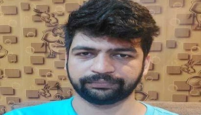 35 ارب کے جعلی امریکی ڈاک ٹکٹ فروخت کرنیوالا ملزم گرفتار