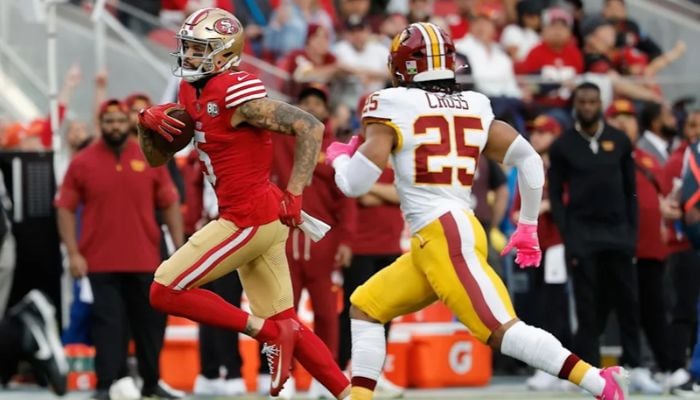49ers star Mike Evans ruled out after reinjuring Achilles mid-game