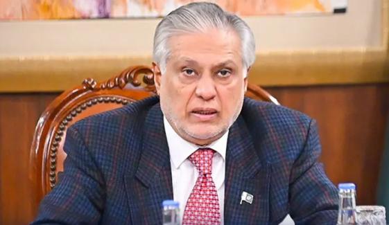 گفٹ اسکیم کی دستاویزات میں ٹال مٹول، اوورسیز پاکستانی پریشان، اسحاق ڈار سے نوٹس لینے کی اپیل