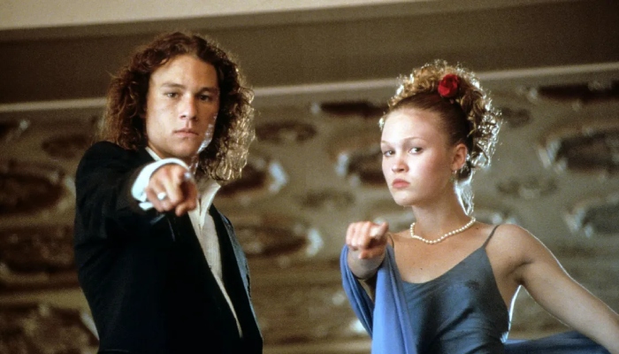 Julia Roberts reunites with 10 Things I Hate About You cast for emotional Heath Ledger tribute