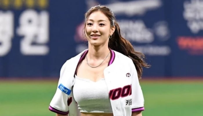 TWICEs Jihyo makes major announcement as her JYP chapter takes a new turn