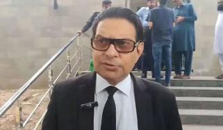سہیل آفریدی آج بھی وزیراعلیٰ، وسوسہ پھیلانے والے سانپوں کو شکست ہوگی: سلمان اکرم راجہ