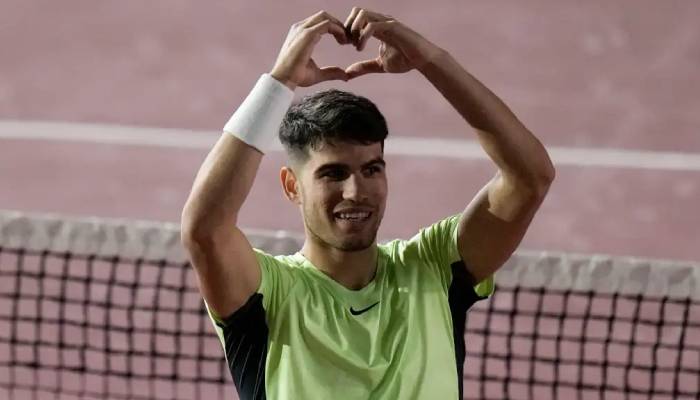 Carlos Alcaraz goes above and beyond for fan with personal letter