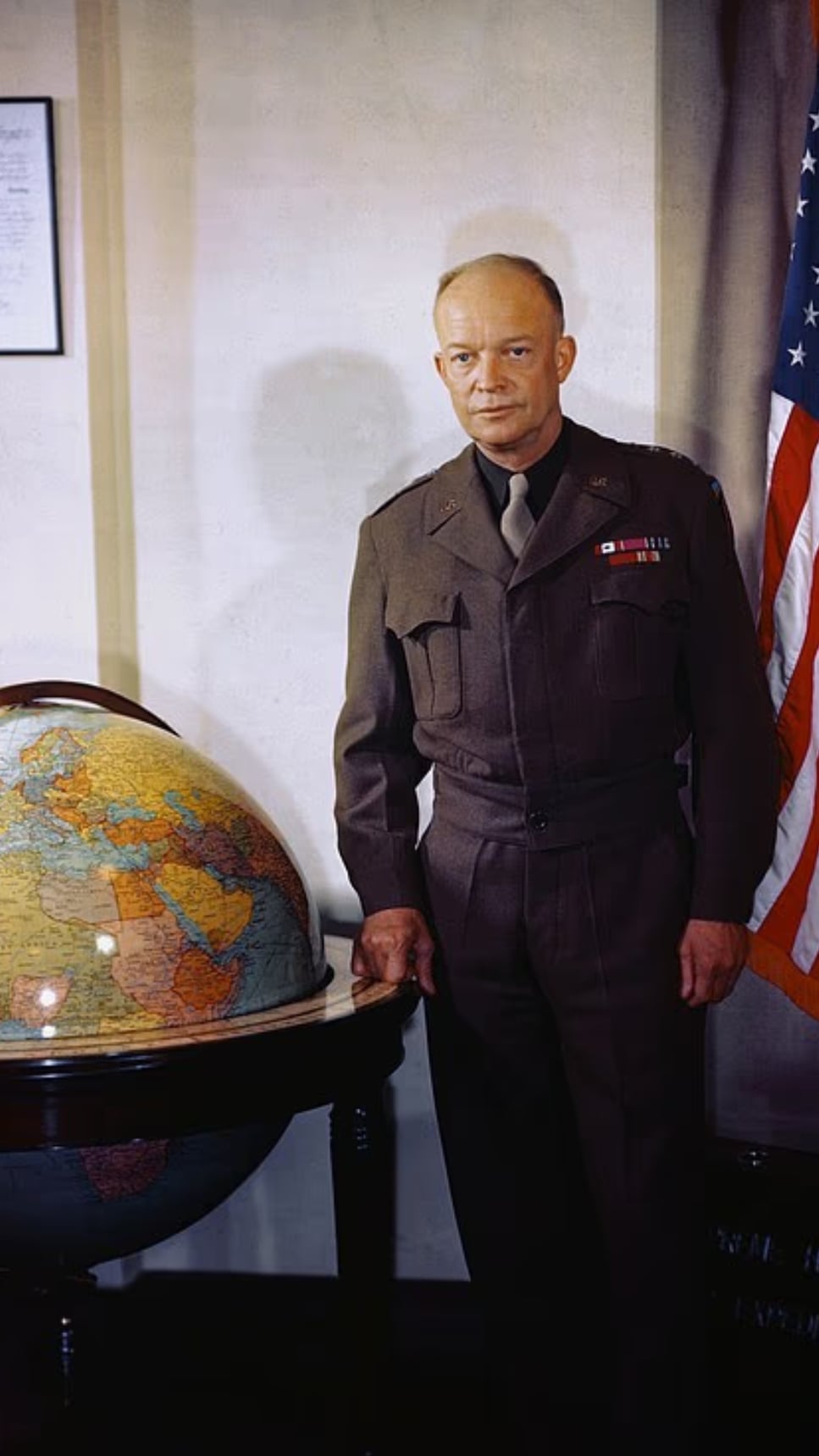 Eisenhower globe