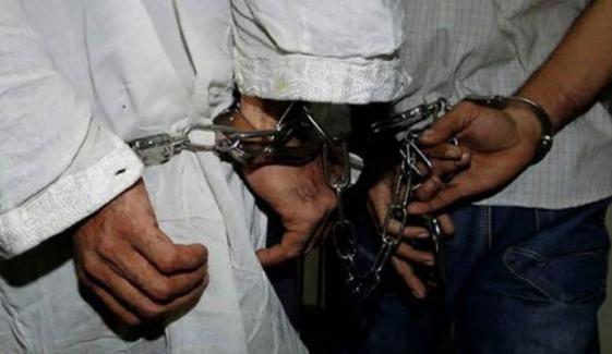 حافظ آباد: باپ سمیت 2 افراد کا قتل، 2 بیٹے اور ماں گرفتار