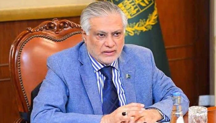 اسحاق ڈار کا گندم مہنگی ہونے پر اظہارِ تشویش